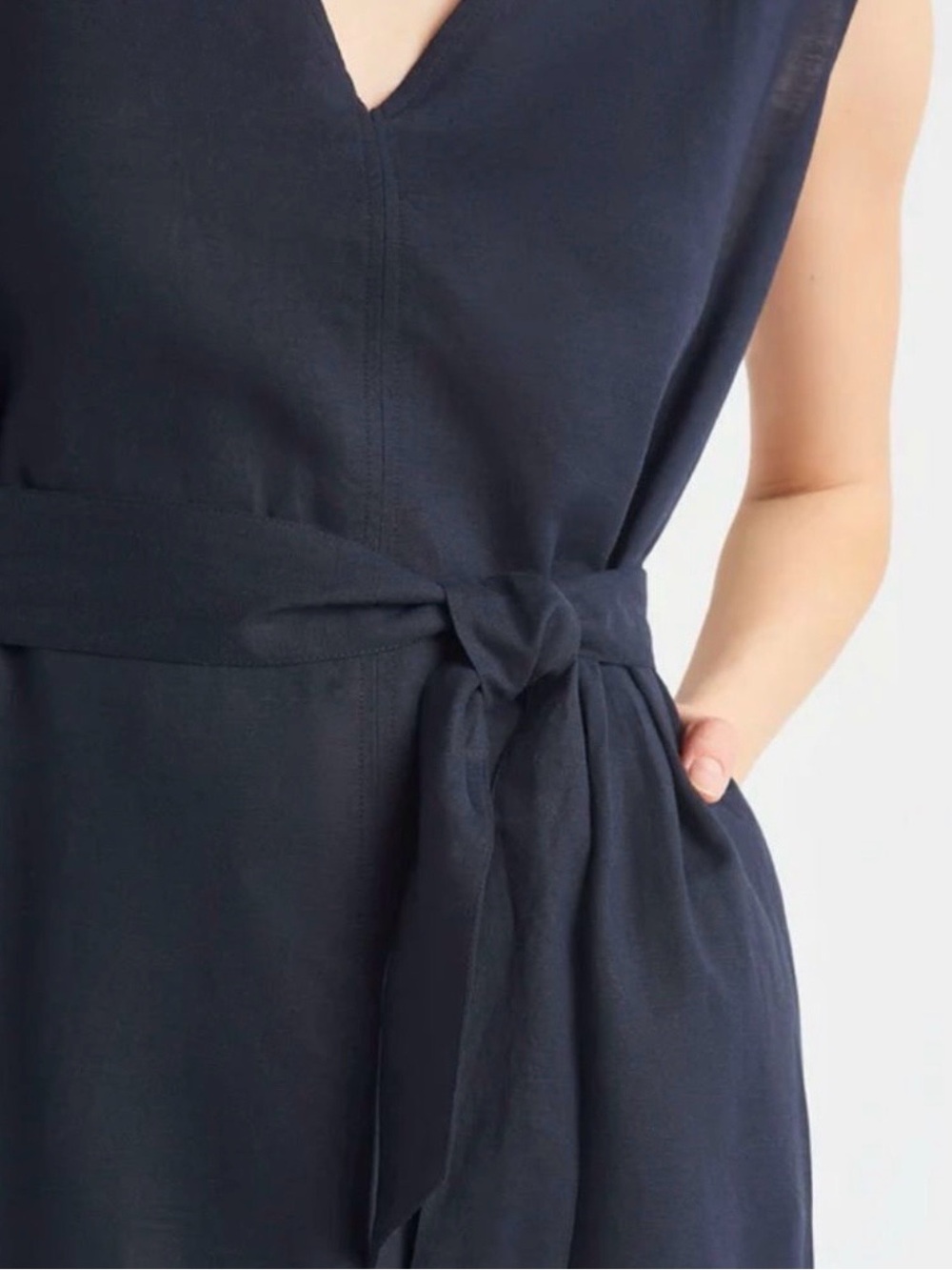 Splendid Navy Mabel V-Neck sleeveless Belted Maxi Dress linen blend Sz S EUC - Picture 3 of 4